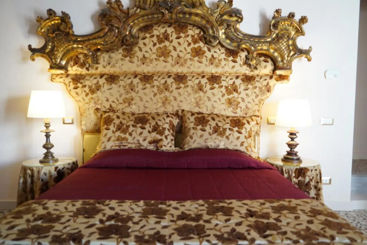 Granda Sweet Suites Venedik Konukevi